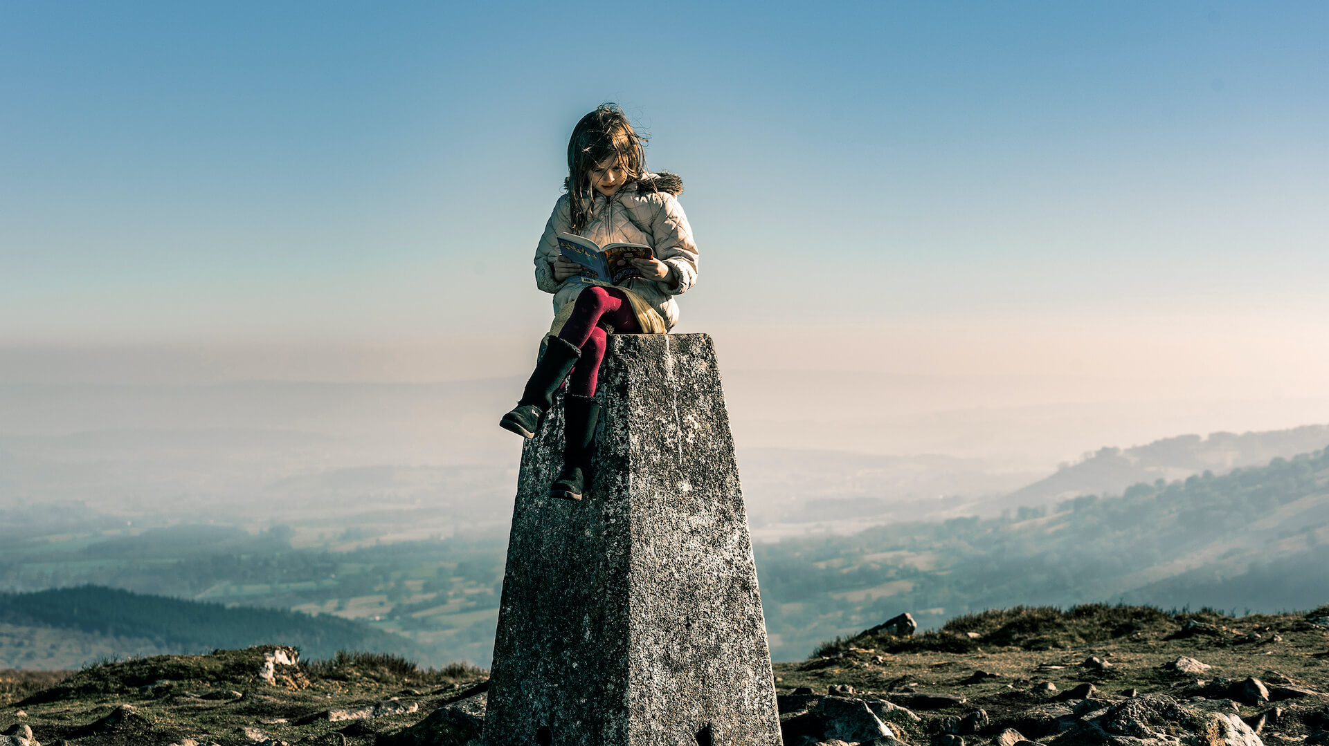 Child on a post